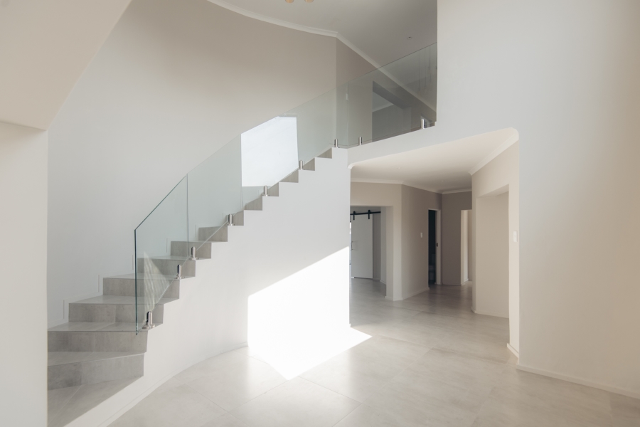 5 Bedroom Property for Sale in Myburgh Park Western Cape